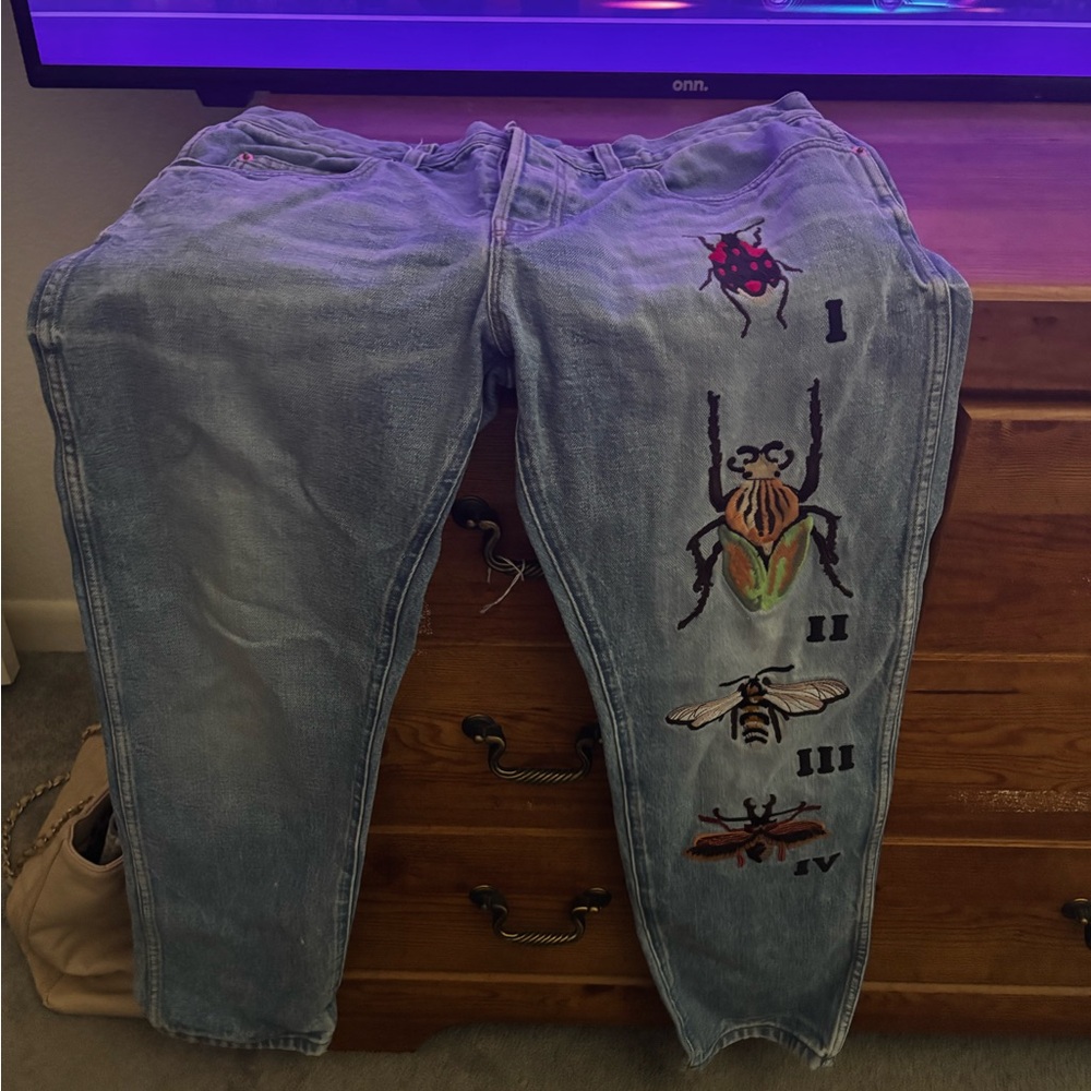 Gucci Blue Straight Jeans with Bug Embroidery